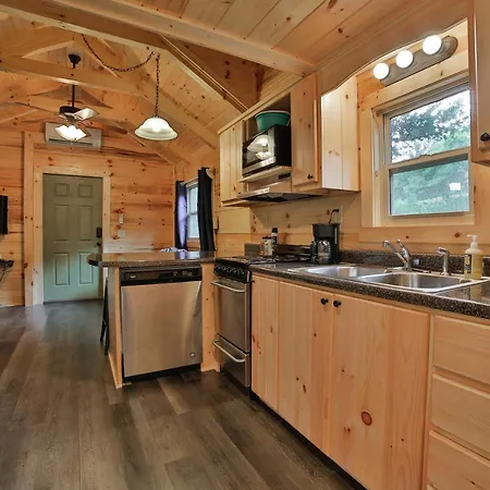Thomas Cabin Forest Tiny Cabin With Hot Tub Chattanooga Extérieur photo